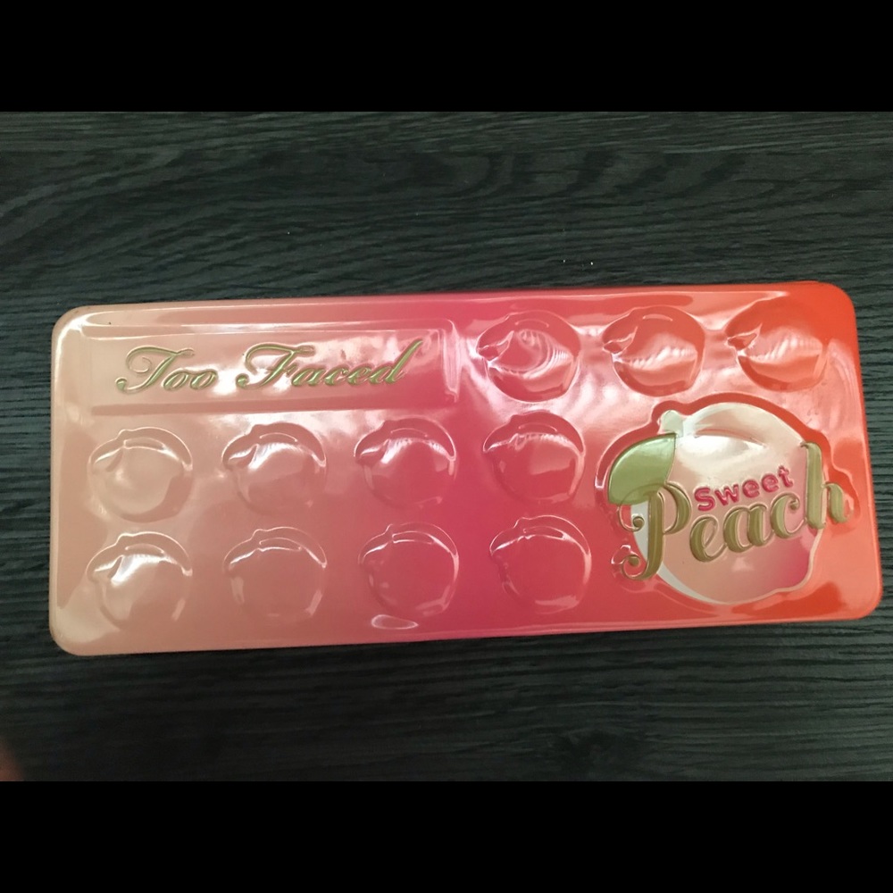 Too Faced Sweet Peach Palette